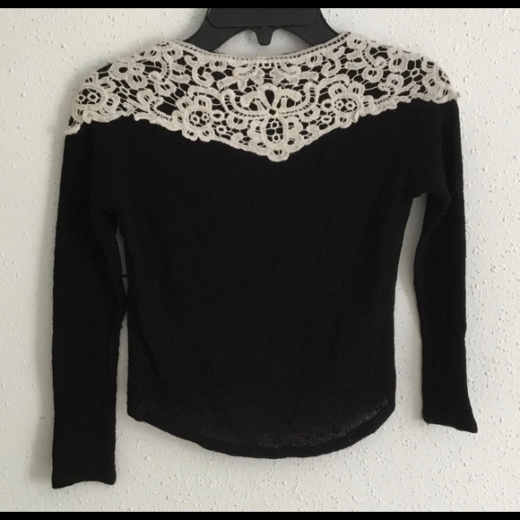 14— LONG SLEEVES SWEATER - Picture 3 of 12